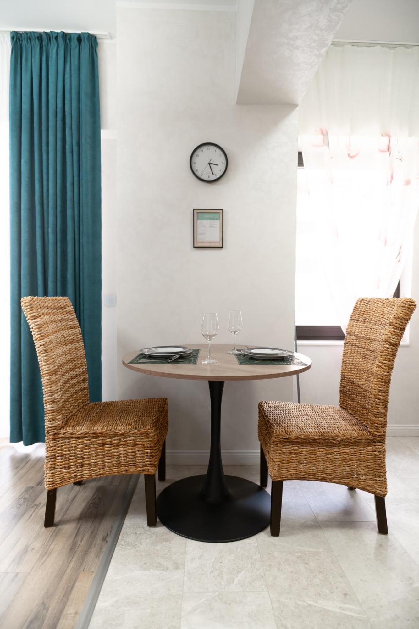 White Platan Apartment Яссы Экстерьер фото