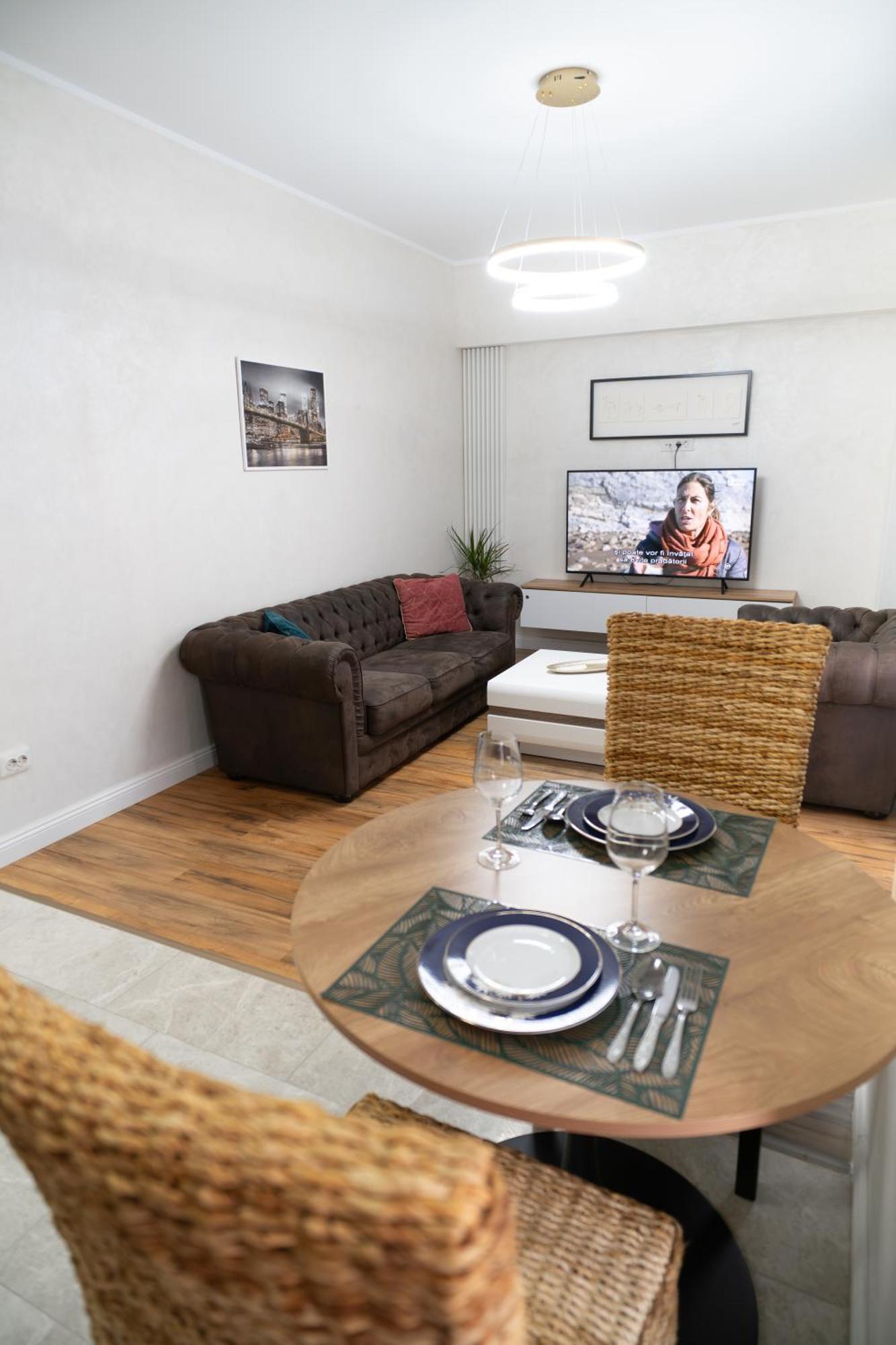 White Platan Apartment Яссы Экстерьер фото