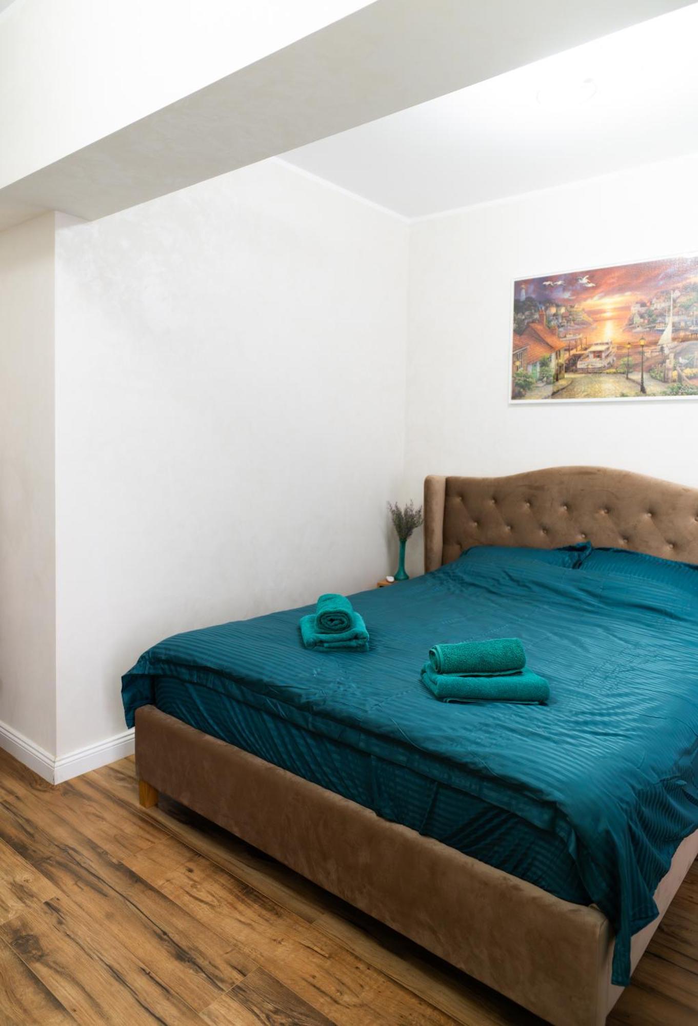 White Platan Apartment Яссы Экстерьер фото